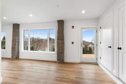 32 Beacon Street #4, Gloucester, MA 01930 - Photo 8
