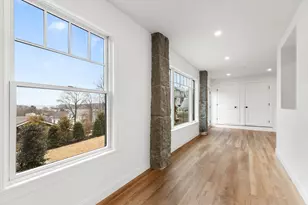 32 Beacon St, Gloucester, MA 01930 - Photo 18