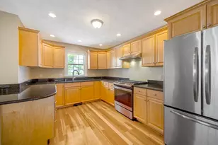 54 Spruce St, Winchester, MA 01890 - Photo 2