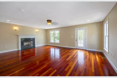 54 Spruce Street, Winchester, MA 01890 - Photo 6