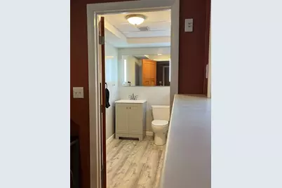 22 Briarwood Rd, Framingham, MA 01701 - Photo 10