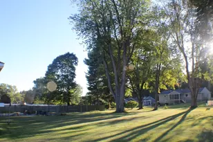 22 Briarwood Rd, Framingham, MA 01701 - Photo 34