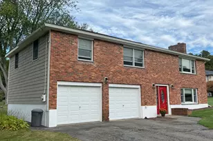 22 Briarwood Rd, Framingham, MA 01701 - Photo 2