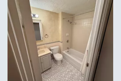 120 Fellsview Ter #121, Stoneham, MA 02180 - Photo 12