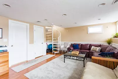 62 Cottage St #7, West Brookfield, MA 01585 - Photo 16