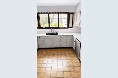 12 Woodland Rd, Westfield, MA 01085 - Photo 14