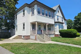 42 Sumner St, Marlborough, MA 01752 - Photo 2