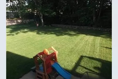 44 Pine Hill Rd, Worcester, MA 01604 - Photo 2