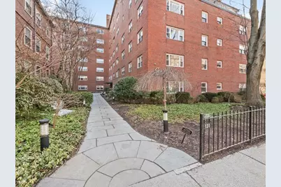 131 Sewall Ave #6, Brookline, MA 02446 - Photo 18