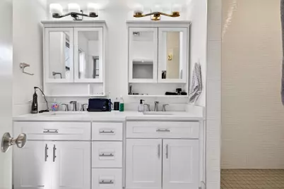 20 Arlington #4, Somerville, MA 01906 - Photo 8