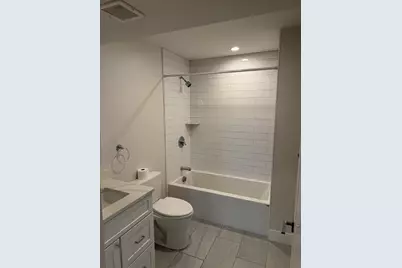 7 Saco St #5, Boston, MA 02122 - Photo 6
