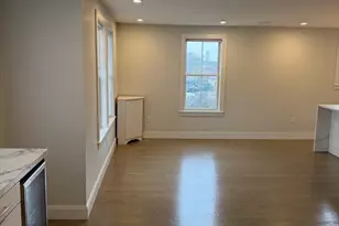 7 Saco St, Boston, MA 02122 - Photo 2