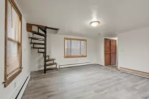 118 Spring St, Winchendon, MA 01475 - Photo 6