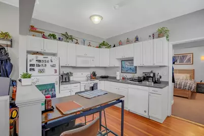 344 Harvard St #B, Brookline, MA 02446 - Photo 2