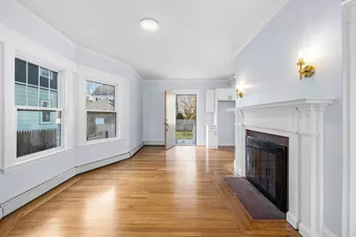 303 Maple St, New Bedford, MA 02740 - Photo 10
