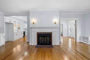 303 Maple St, New Bedford, MA 02740 - Photo 12