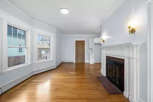 303 Maple St, New Bedford, MA 02740 - Photo 12