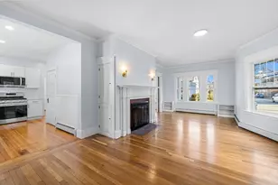 303 Maple St, New Bedford, MA 02740 - Photo 10