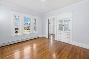 303 Maple St, New Bedford, MA 02740 - Photo 14