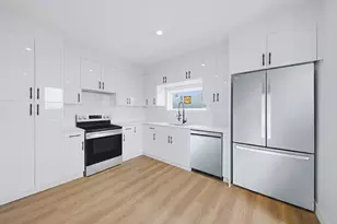 4164 Washington St, Boston, MA 02131 - Photo 16