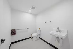 4164 Washington St, Boston, MA 02131 - Photo 34