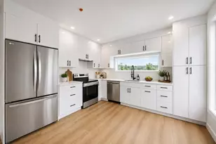 4164 Washington St, Boston, MA 02131 - Photo 14