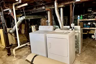 70 Durso Ave, Malden, MA 02148 - Photo 14