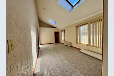 70 Durso Ave #2, Malden, MA 02148 - Photo 4