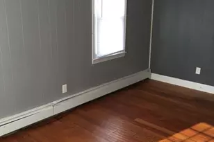 27 Pleasant St, Templeton, MA 01468 - Photo 8