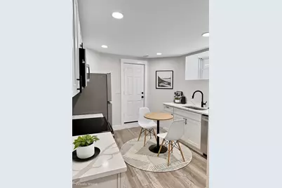 90 Winthrop Shore Drive #B, Winthrop, MA 02152 - Photo 4