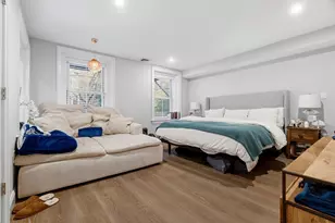 98 Waltham St, Boston, MA 02118 - Photo 10