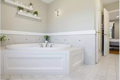 155 Rawson St, Leicester, MA 01524 - Photo 26