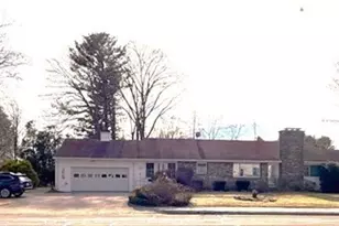 33 Slater St, Webster, MA 01570 - Photo 4