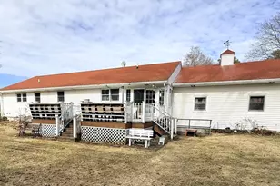 33 Slater St, Webster, MA 01570 - Photo 6