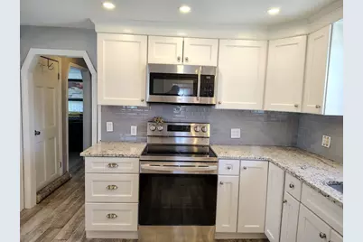 74 Thurlow Ave, Revere, MA 02151 - Photo 4
