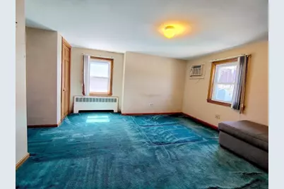 74 Thurlow Ave, Revere, MA 02151 - Photo 10