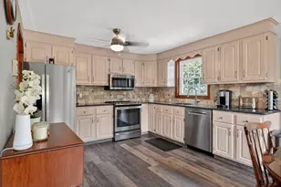2 Fitzpatrick Rd, Grafton, MA 01519 - Photo 16