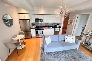 2 Earhart, Cambridge, MA 02141 - Photo 4