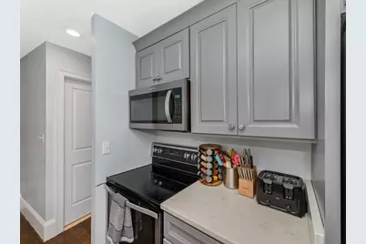 83 Main Street #6, Boston, MA 02129 - Photo 4