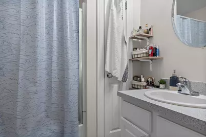 320 W Broadway #4, Boston, MA 02127 - Photo 12