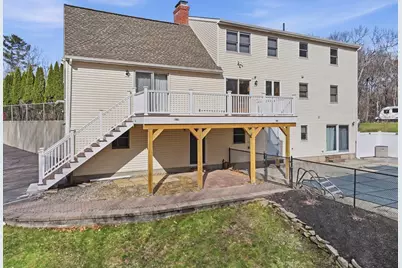 9 Knollwood Dr, Charlton, MA 01507 - Photo 4