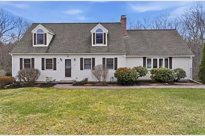 9 Knollwood Dr, Charlton, MA 01507 - Photo 1