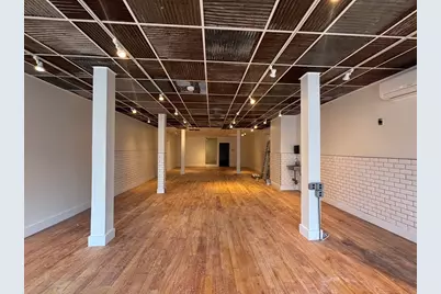 226 Merrimac St, Newburyport, MA 01950 - Photo 2