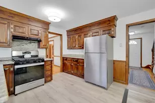 6 Ladd Ln, Wilbraham, MA 01095 - Photo 8