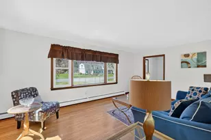 6 Ladd Ln, Wilbraham, MA 01095 - Photo 16