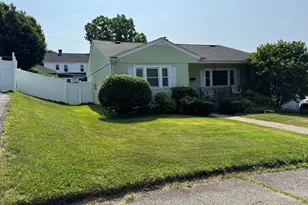 89 Westview, Worcester, MA 01602 - Photo 2