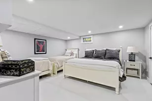 102 Cairn Ridge Rd, Falmouth, MA 02536 - Photo 28