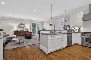 844 E 4th St, Boston, MA 02127 - Photo 12