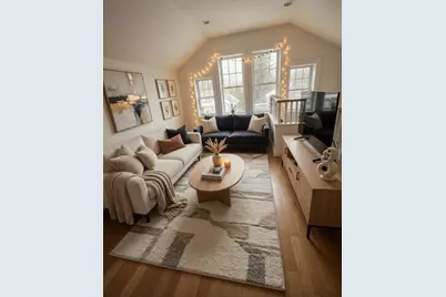 27 Crosby Road #2, Newton, MA 02467 - Photo 2