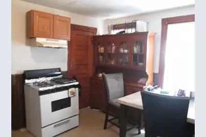 68-72 Mooreland St, Springfield, MA 01104 - Photo 4